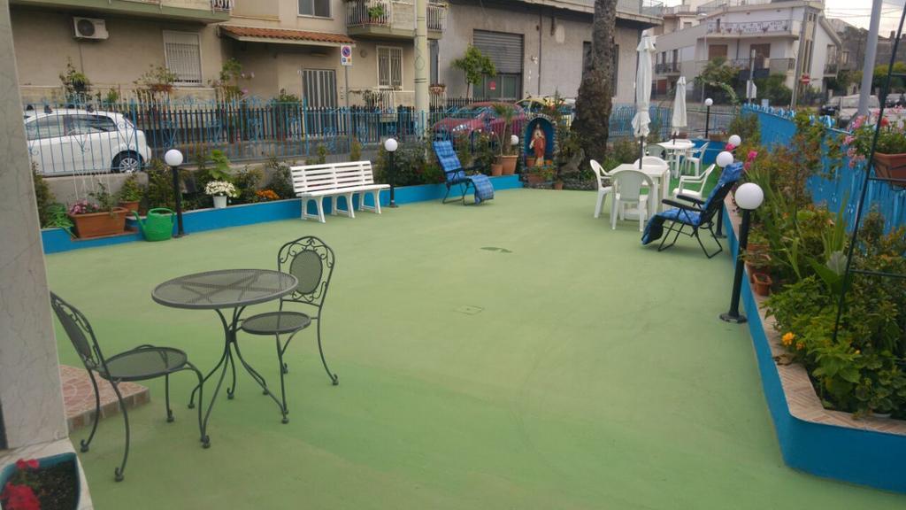 马斯卡利Beb I Delfini Di Casa Paola住宿加早餐旅馆 外观 照片